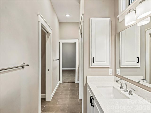 1 Cedar Chine Drive, Asheville, NC 28803