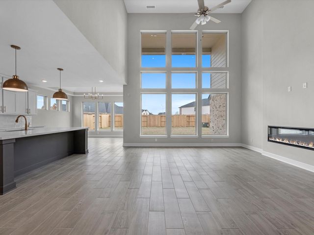 105 Rightfield DR, Liberty Hill, TX 78642