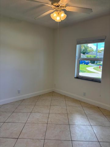 18460 Tapadero Terrace, Boca Raton, FL 33496