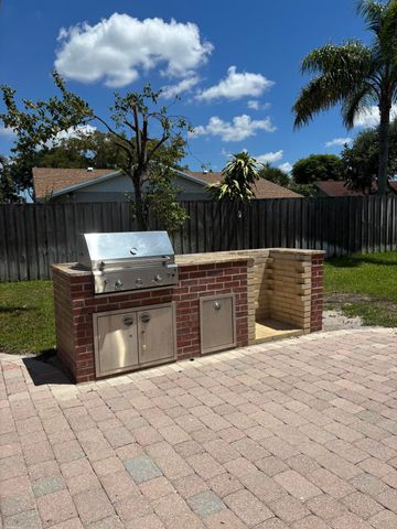 18460 Tapadero Terrace, Boca Raton, FL 33496