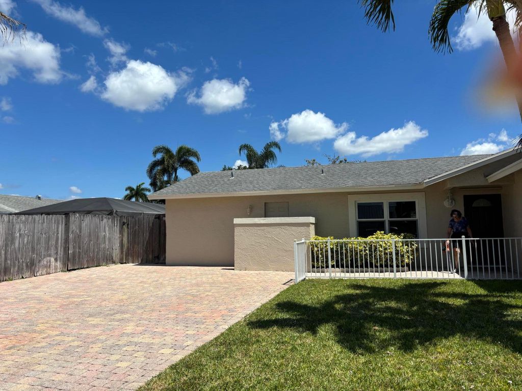 18460 Tapadero Terrace, Boca Raton, FL 33496
