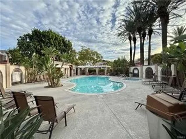44 Mission Court, Lake Forest, CA 92610