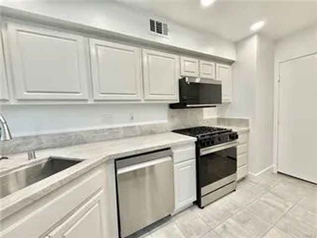 44 Mission Court, Lake Forest, CA 92610