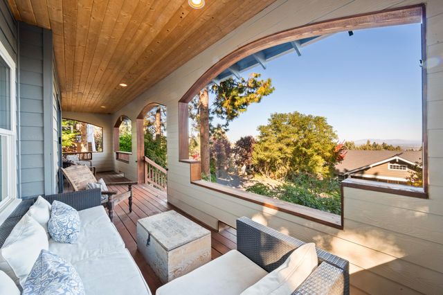 3039 NW Craftsman Drive, Bend, OR 97703