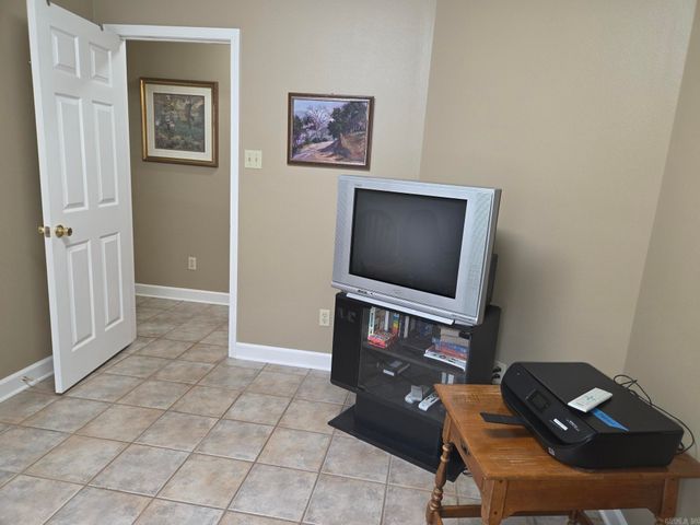 2417 Cattail Road, Searcy, AR 72143