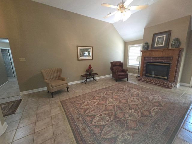 2417 Cattail Road, Searcy, AR 72143