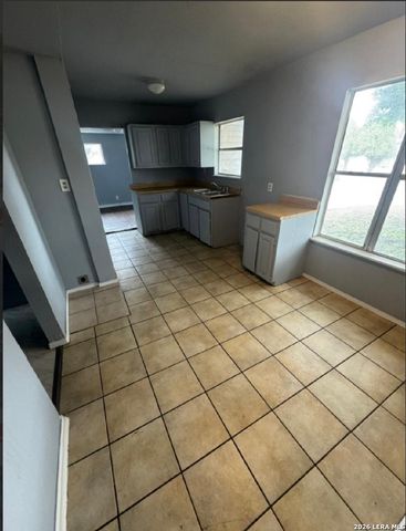 2906 JASPER ST, San Antonio, TX 78223