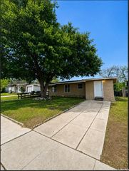 2906 JASPER ST, San Antonio, TX 78223