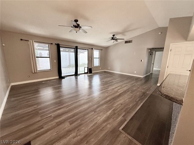 8404 Mulcahy Avenue, Las Vegas, NV 89145