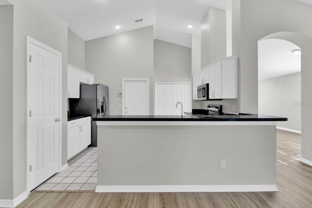 2728 RUNYON CIRCLE, Orlando, FL 32837