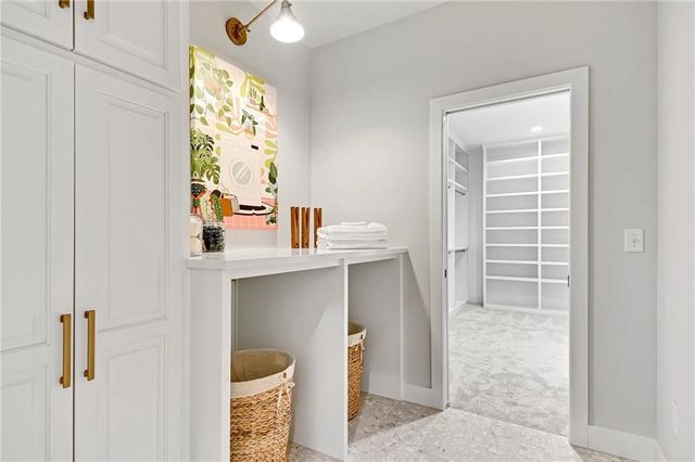 22476 W 90th Terrace, Lenexa, KS 66220