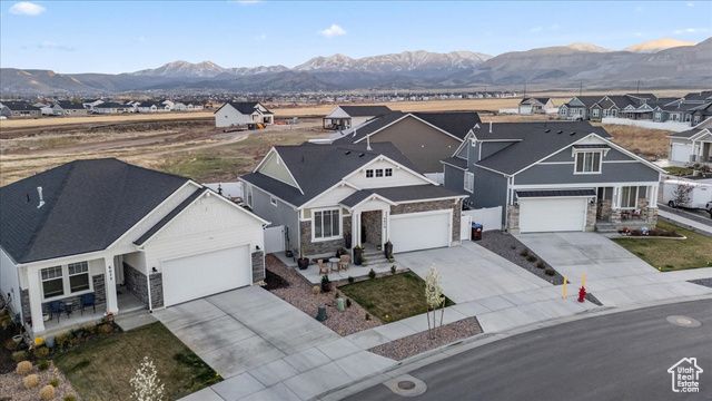 6079 W TETON VILLAGE DR #106, Herriman, UT 84096