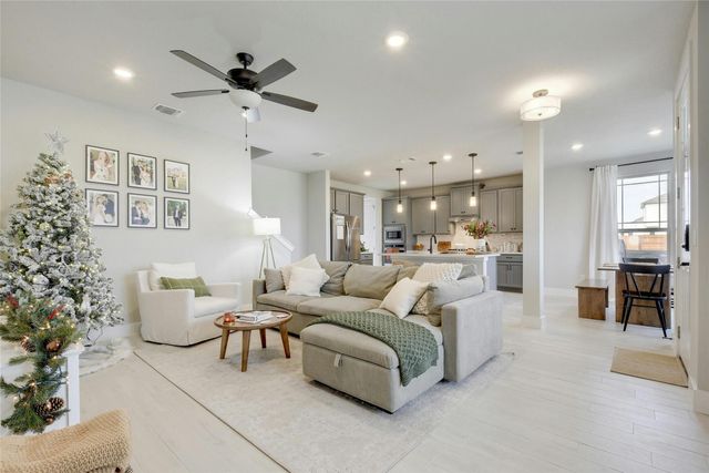 8302 Corrigan PASS, Austin, TX 78744