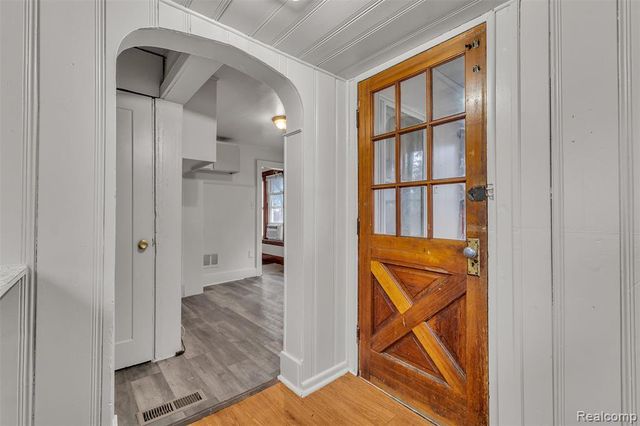 4877 Maynard Street, Detroit, MI 48215