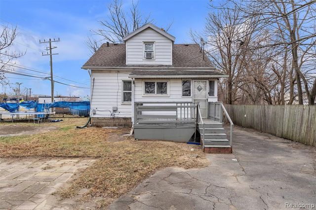4877 Maynard Street, Detroit, MI 48215