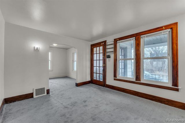 4877 Maynard Street, Detroit, MI 48215