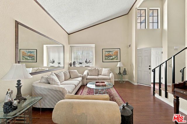21 Country Wood Drive, Pomona, CA 91766