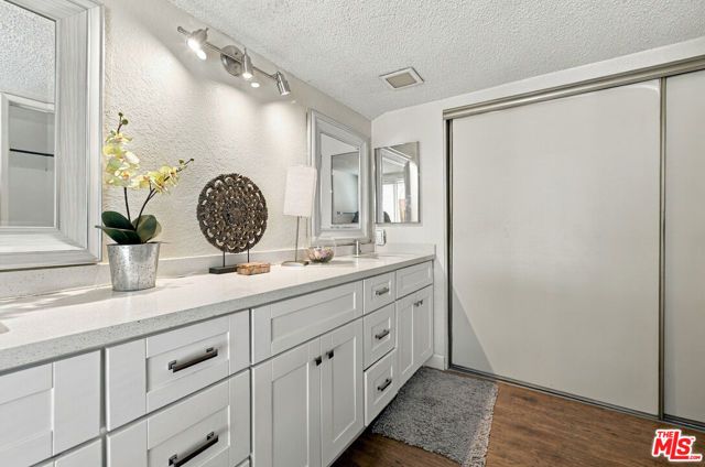 21 Country Wood Drive, Pomona, CA 91766