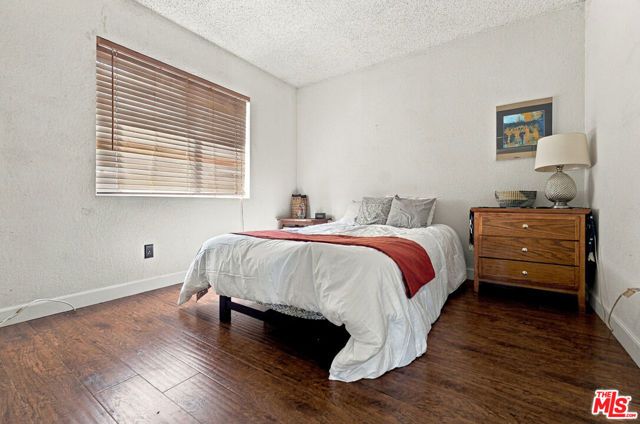 21 Country Wood Drive, Pomona, CA 91766