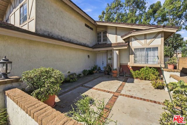 21 Country Wood Drive, Pomona, CA 91766