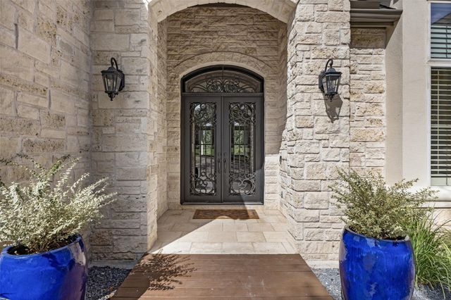 9008 Thickwoods CV, Austin, TX 78735