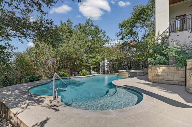 9008 Thickwoods CV, Austin, TX 78735