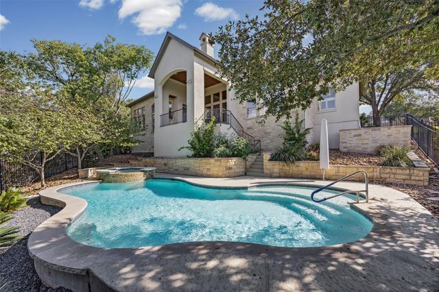 9008 Thickwoods CV, Austin, TX 78735