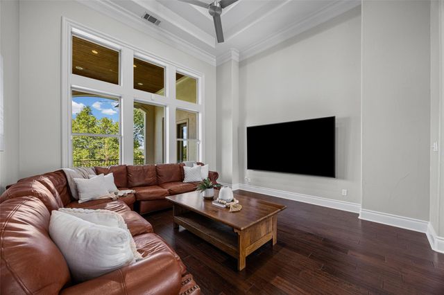 9008 Thickwoods CV, Austin, TX 78735