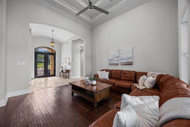 9008 Thickwoods CV, Austin, TX 78735