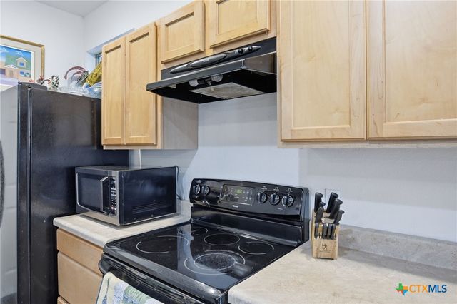 3075 Rustler, Canyon Lake, TX 78133