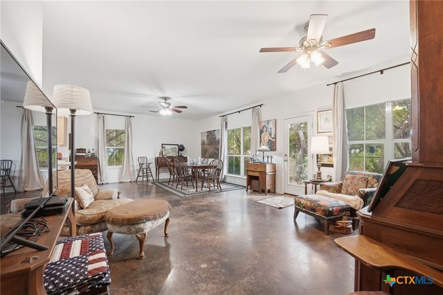 3075 Rustler, Canyon Lake, TX 78133