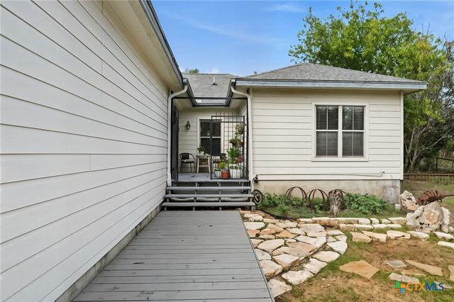 3075 Rustler, Canyon Lake, TX 78133