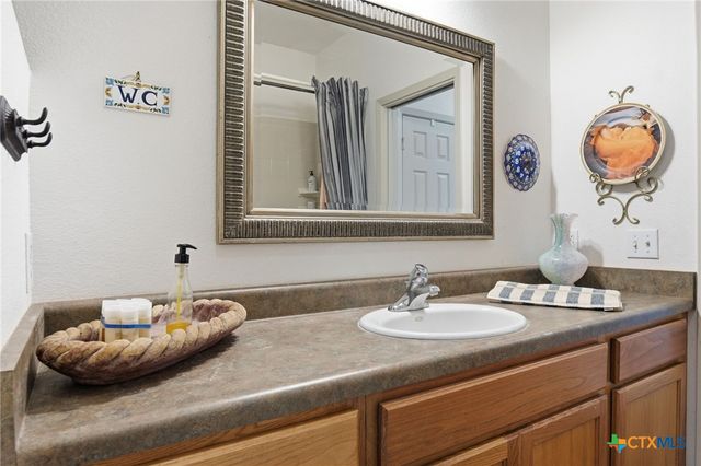 3075 Rustler, Canyon Lake, TX 78133