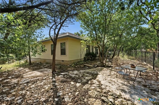 3075 Rustler, Canyon Lake, TX 78133