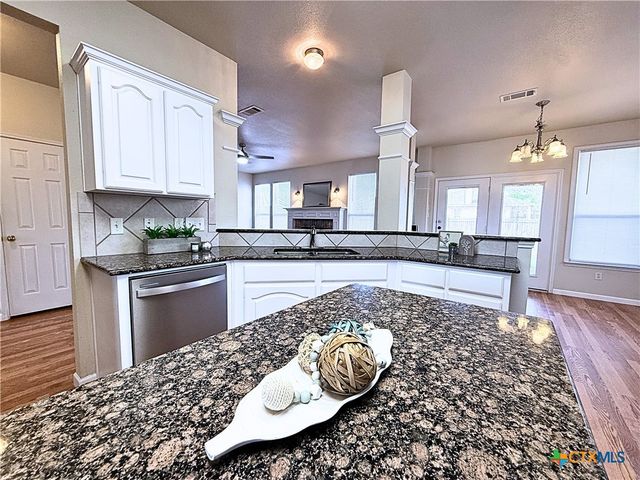701 Prospector Trail, Harker Heights, TX 76548