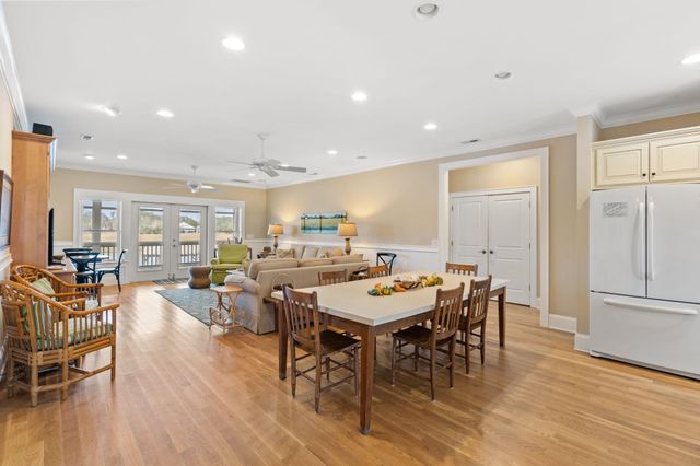 187 Myrtle Ave., Pawleys Island, SC 29585