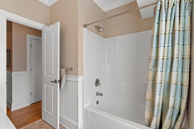 187 Myrtle Ave., Pawleys Island, SC 29585