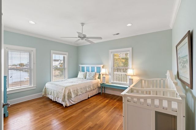 187 Myrtle Ave., Pawleys Island, SC 29585