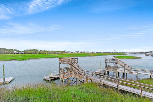 187 Myrtle Ave., Pawleys Island, SC 29585