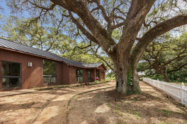 3834 Fm 949, Cat Spring, TX 78933