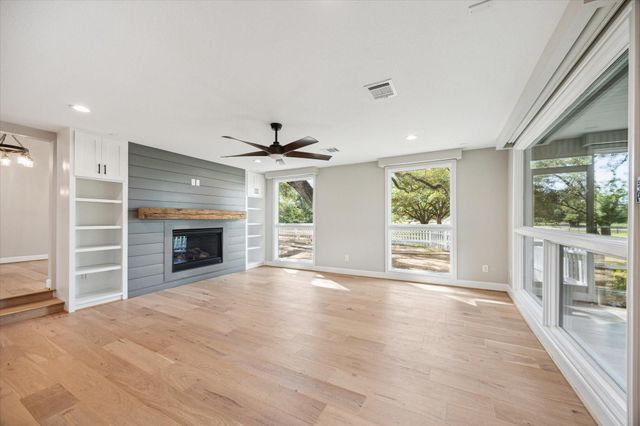 3834 Fm 949, Cat Spring, TX 78933