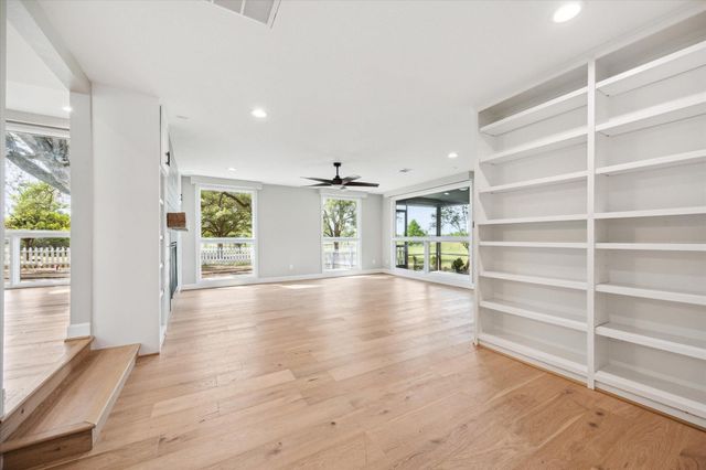 3834 Fm 949, Cat Spring, TX 78933