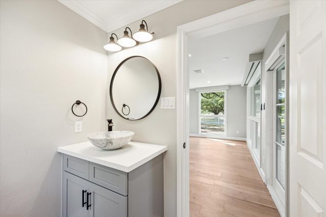 3834 Fm 949, Cat Spring, TX 78933