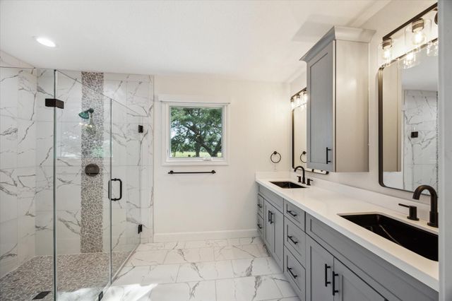 3834 Fm 949, Cat Spring, TX 78933