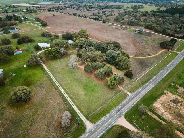 3834 Fm 949, Cat Spring, TX 78933