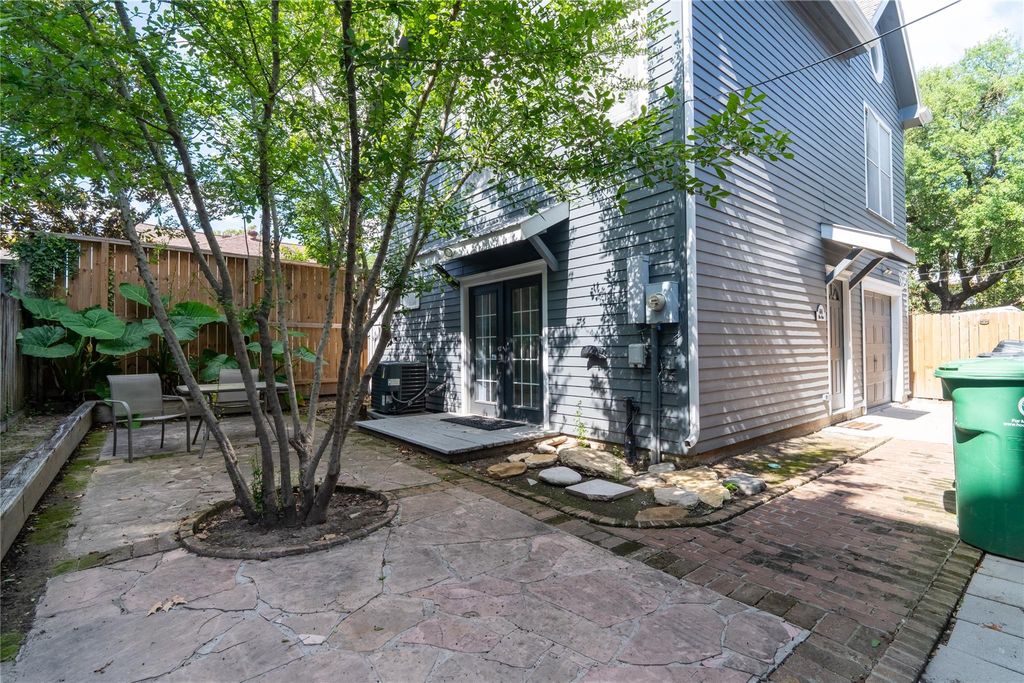 604 W Drew Street, Houston, TX 77006