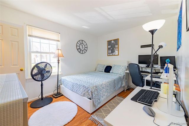 425 Thornridge Court, Rochester Hills, MI 48307