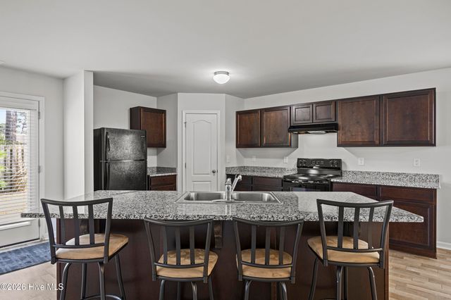 1916 Simonton Drive, Wilmington, NC 28405