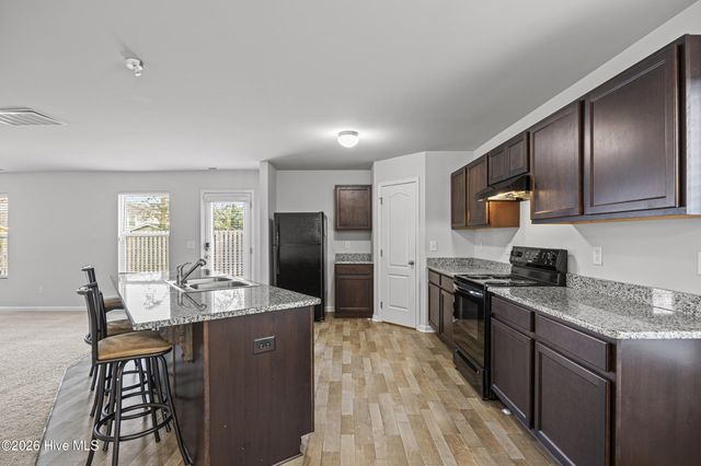 1916 Simonton Drive, Wilmington, NC 28405