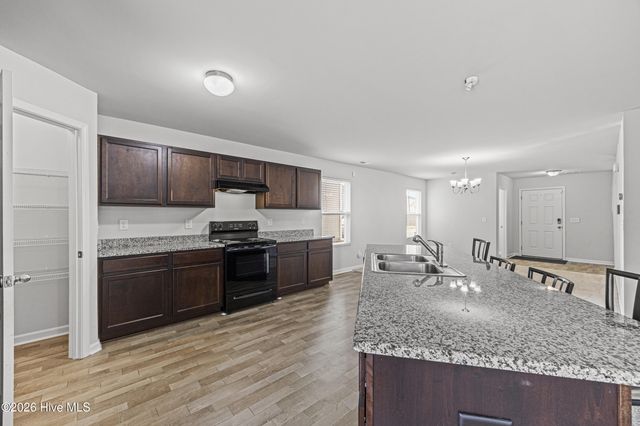 1916 Simonton Drive, Wilmington, NC 28405